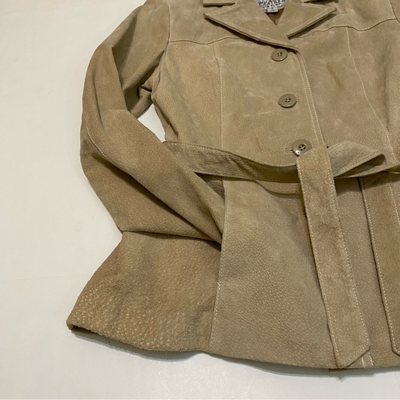 🎀 Wilson Leather Maxima! Tan size small - Picture 4 of 14